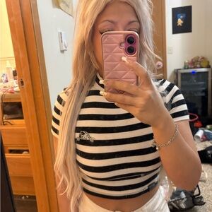 Source Unknown Black & White Striped Crop Top